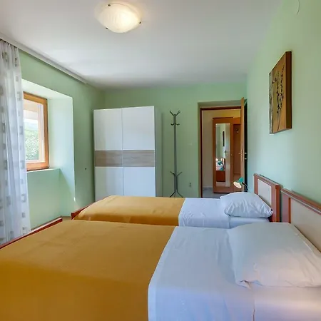 Rukonic Aleksandar 3*