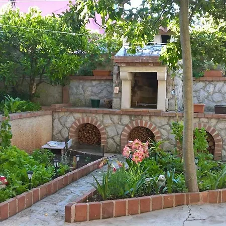 Πανσιόν Rukonic Aleksandar 3*