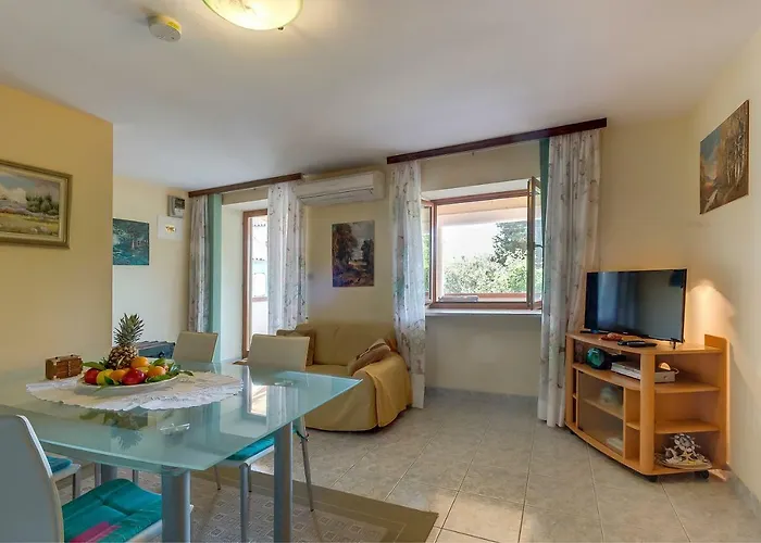 Rukonic Aleksandar Casa de hóspedes Nerezine